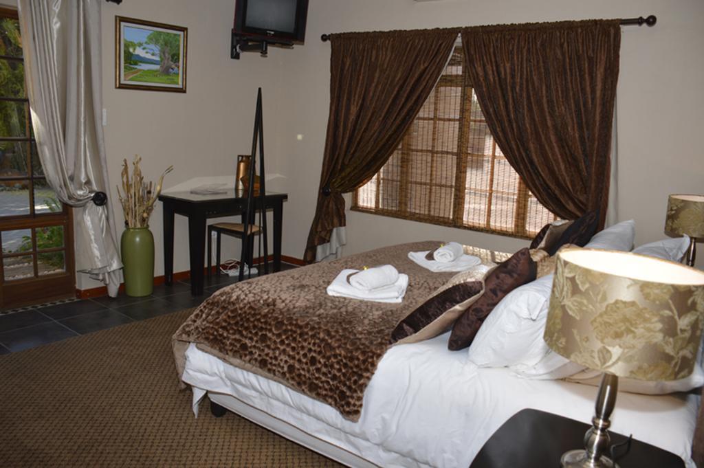 Two Bells Guest House Bloemfontein Ruang foto